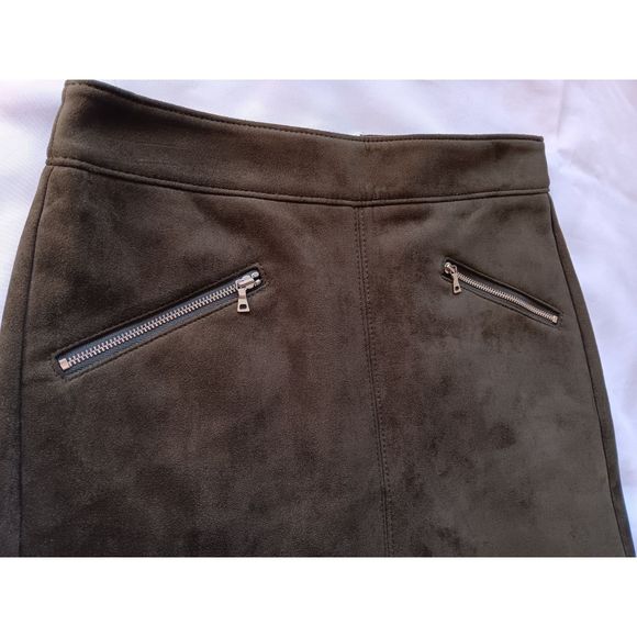 NWT LOFT Faux Suede Suedette Olive Green Mod Silver Mini Skirt 0 xs s 2 - Picture 3 of 9